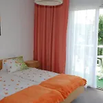 Guest house Agnes 3*
