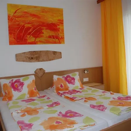 Agnes Guest house 3*