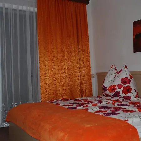 Guest house Agnes 3*